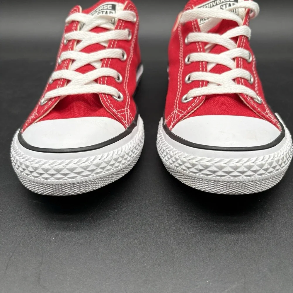 Converse Chuck Taylor All Star Low Top Youth Size 3‎ Red Canvas Sneakers 3J236